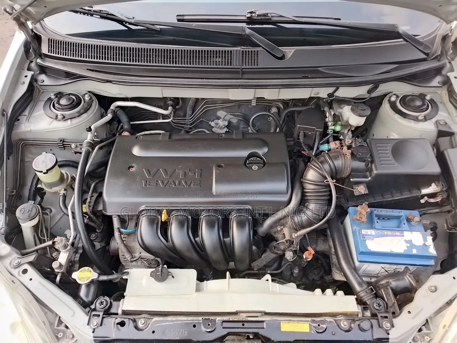 Toyota Matrix Standard AWD (1.8L 4cyl 4A) 2004 Silver