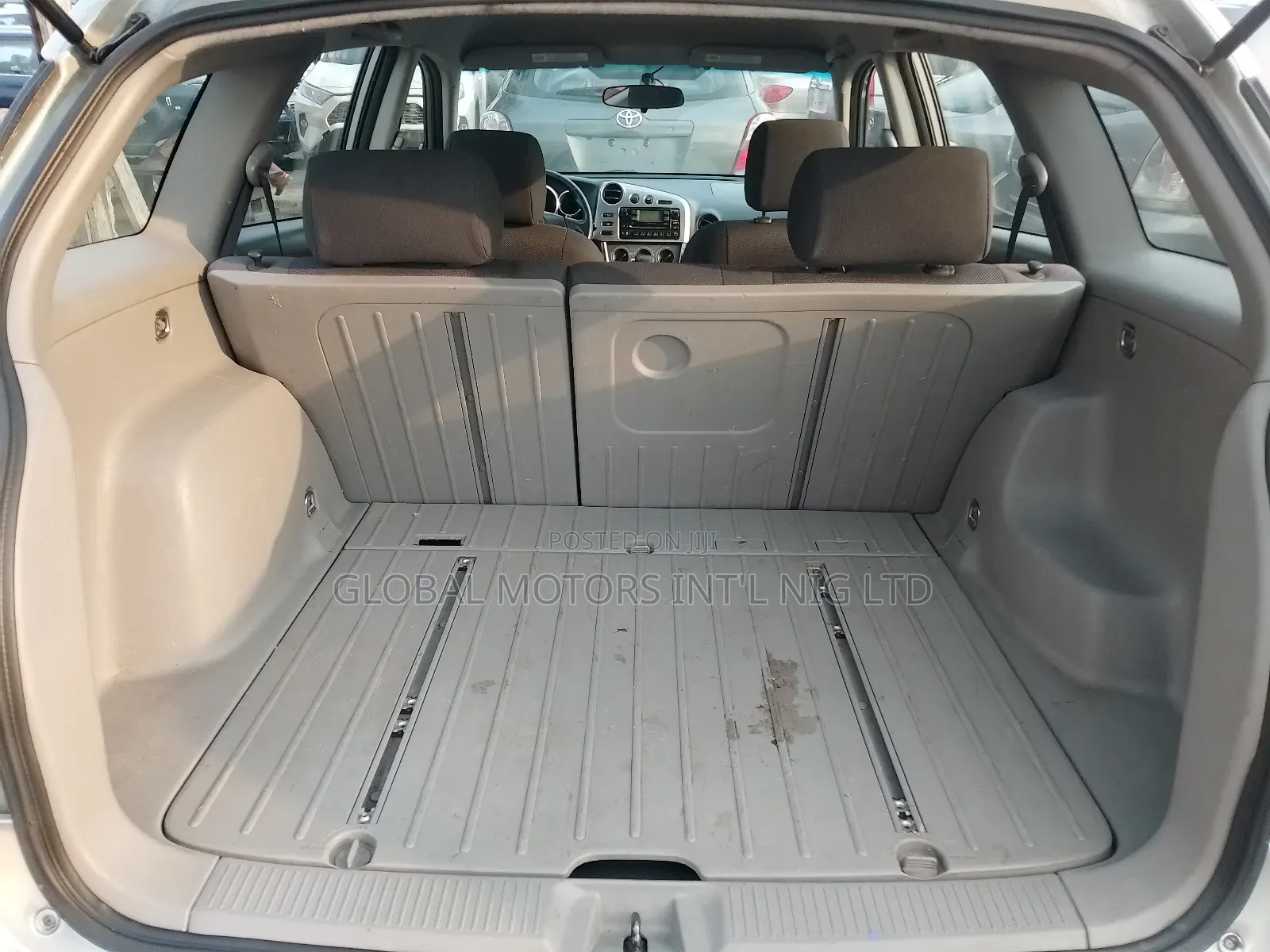 Toyota Matrix Standard AWD (1.8L 4cyl 4A) 2004 Silver