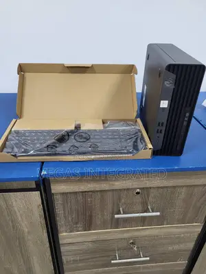 New Desktop Computer HP 400 G7 8GB Intel Core i7 SSD 512GB
