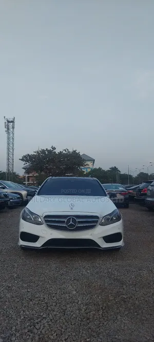 Mercedes-Benz E350 Base 4Matic Sedan AWD (3.5L 6cyl 7A) 2015 White