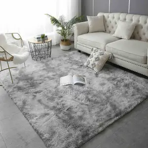 Fur Rug- 4by6ft