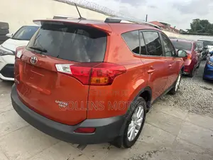 Toyota RAV4 2015 Orange