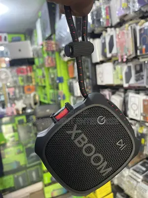 Lg Xboom Go Xg2tbk Portable Bluetooth Speaker