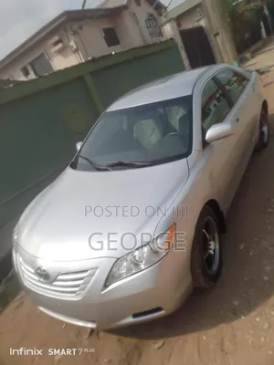 Toyota Camry LE 4dr Sedan (2.4L 4cyl 5A) 2009 Silver