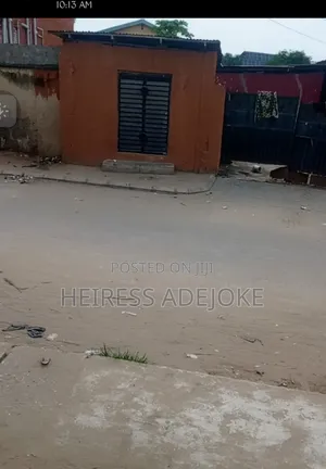 20bdrm House in Ilogbo Elegba, Ojo for sale
