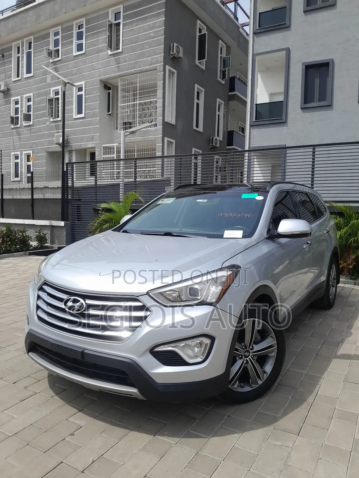Hyundai Santa Fe 2015 Silver