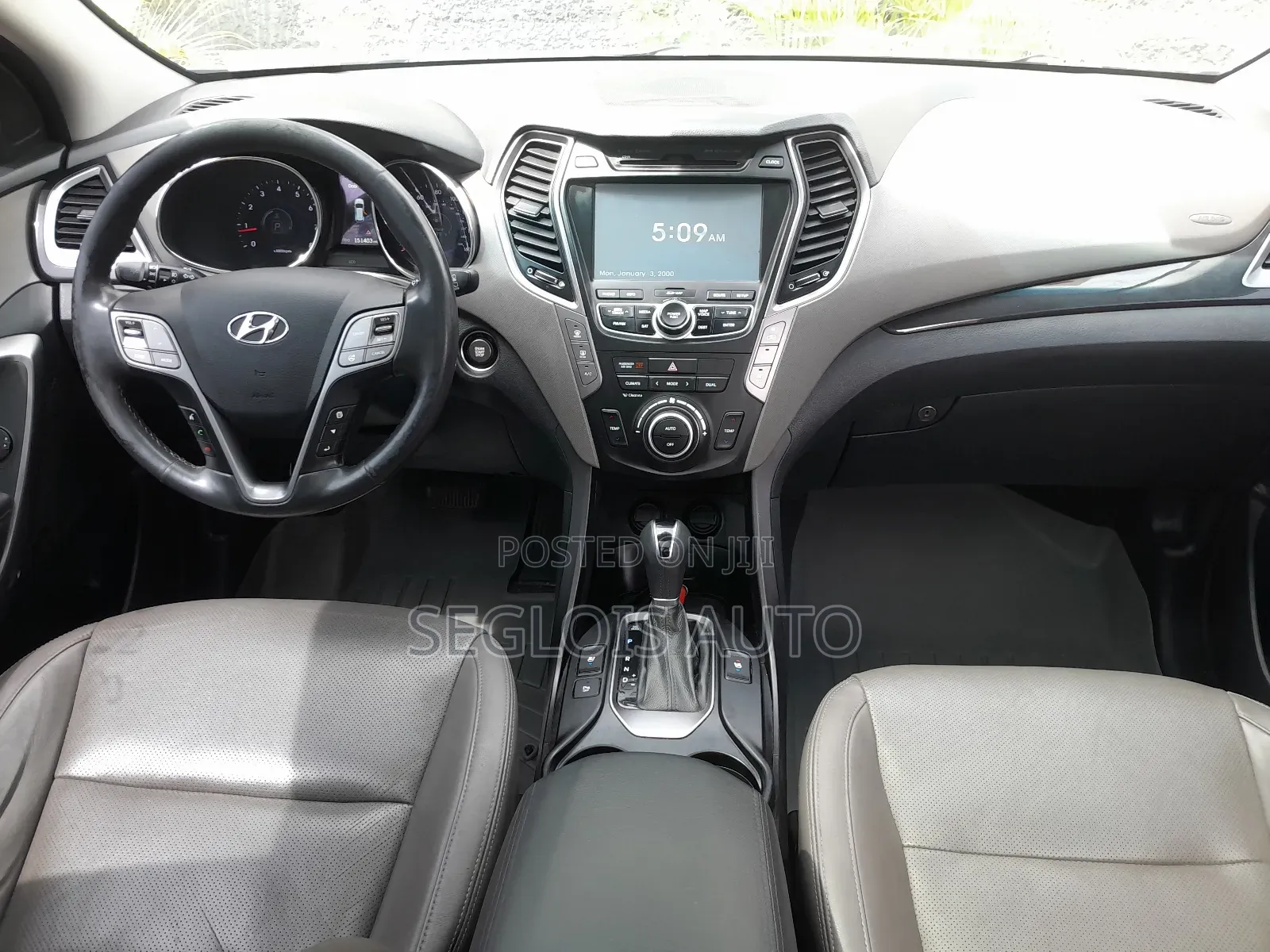 Hyundai Santa Fe 2015 Silver