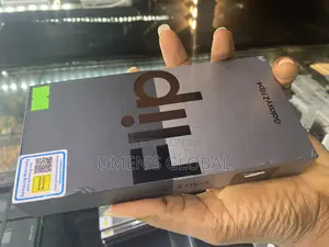 New Samsung Galaxy Z Flip4 256 GB Blue