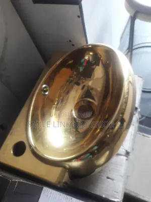 Standing Wash Hand Basin