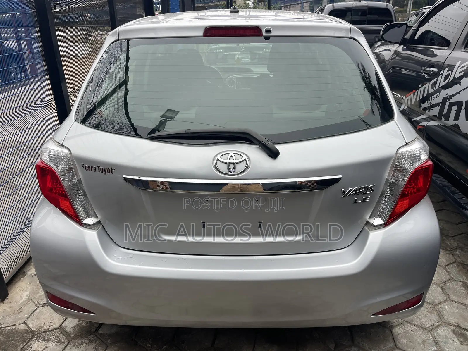 Toyota Yaris 2013 Silver