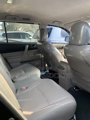 Toyota Highlander Limited 3.5l 4WD 2013 Black