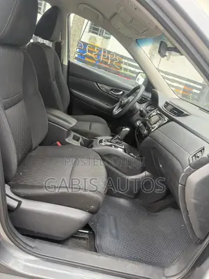Nissan Rogue S AWD 2017.5 2017 Gray
