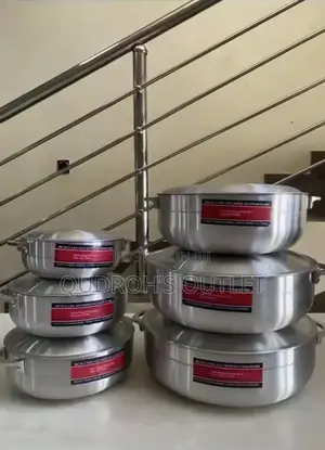 Original Cast Aluminium Pot