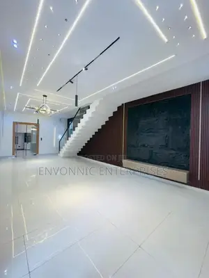 4bdrm House in Banana Island for rent