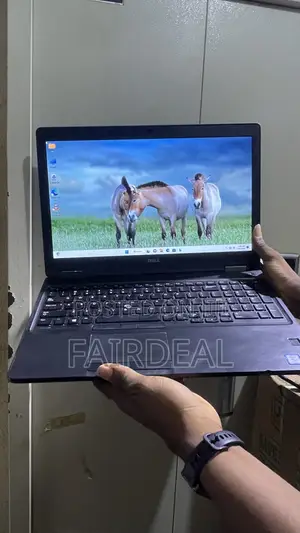 Laptop Dell Latitude 15 5580 8GB Intel Core i5 SSD 256GB