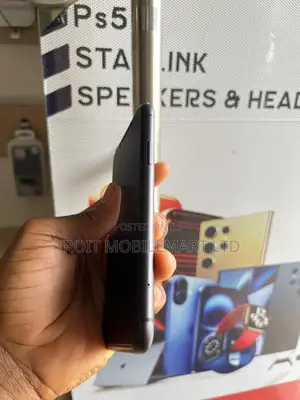 Apple iPhone 11 128 GB Black