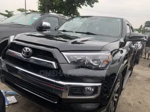 Toyota 4-Runner Limited 4dr SUV 4WD (4.0L 6cyl 5A) 2015 Black