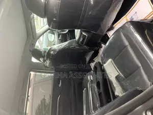 Toyota Highlander Limited 4dr SUV AWD (3.5L 6cyl 6A) 2015 Gray