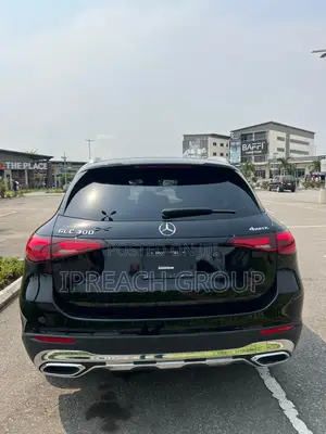 Mercedes-Benz GLC-Class GLC 300 2024 Black