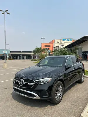 Mercedes-Benz GLC-Class GLC 300 2024 Black