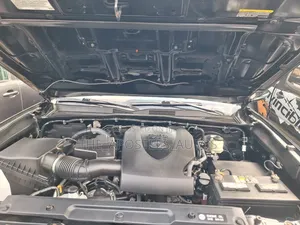 Toyota Tacoma TRD Off Road 2018 Black