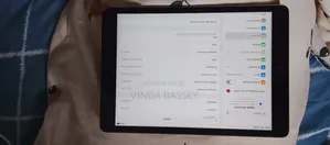 Apple iPad Pro 9.7 (2016) 256 GB Gray