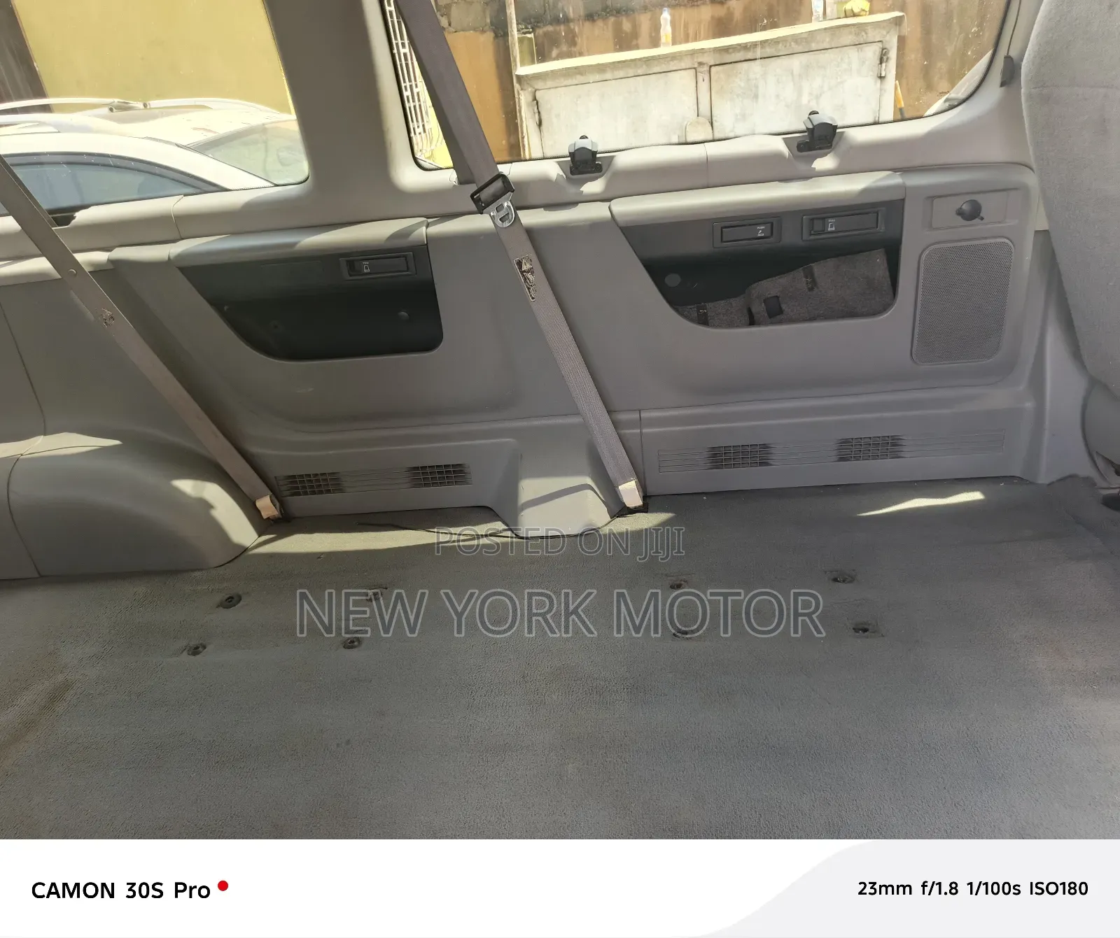 Ford E350 2003 Blue