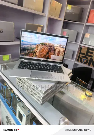 Laptop HP EliteBook 830 G8 8GB Intel Core i5 SSD 256GB