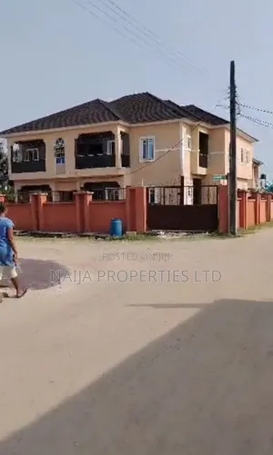 3bdrm Block of Flats in Gbetu, Awoyaya for sale