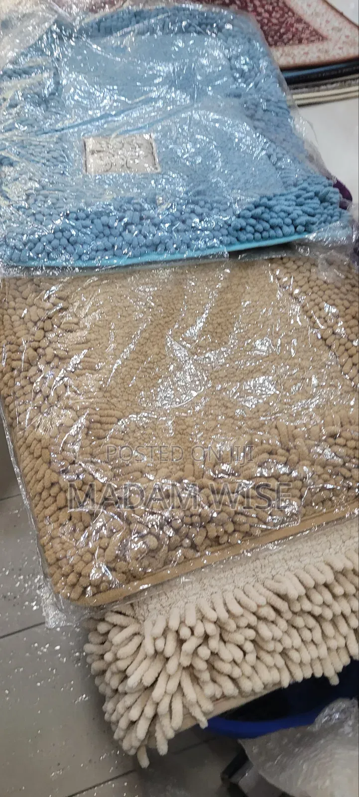 Table Mat . (Original Quality)