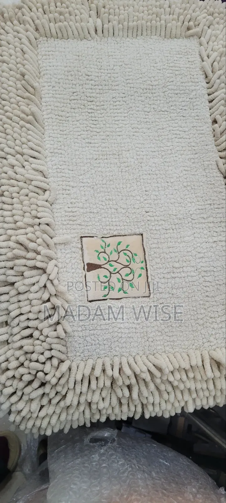 Table Mat . (Original Quality)