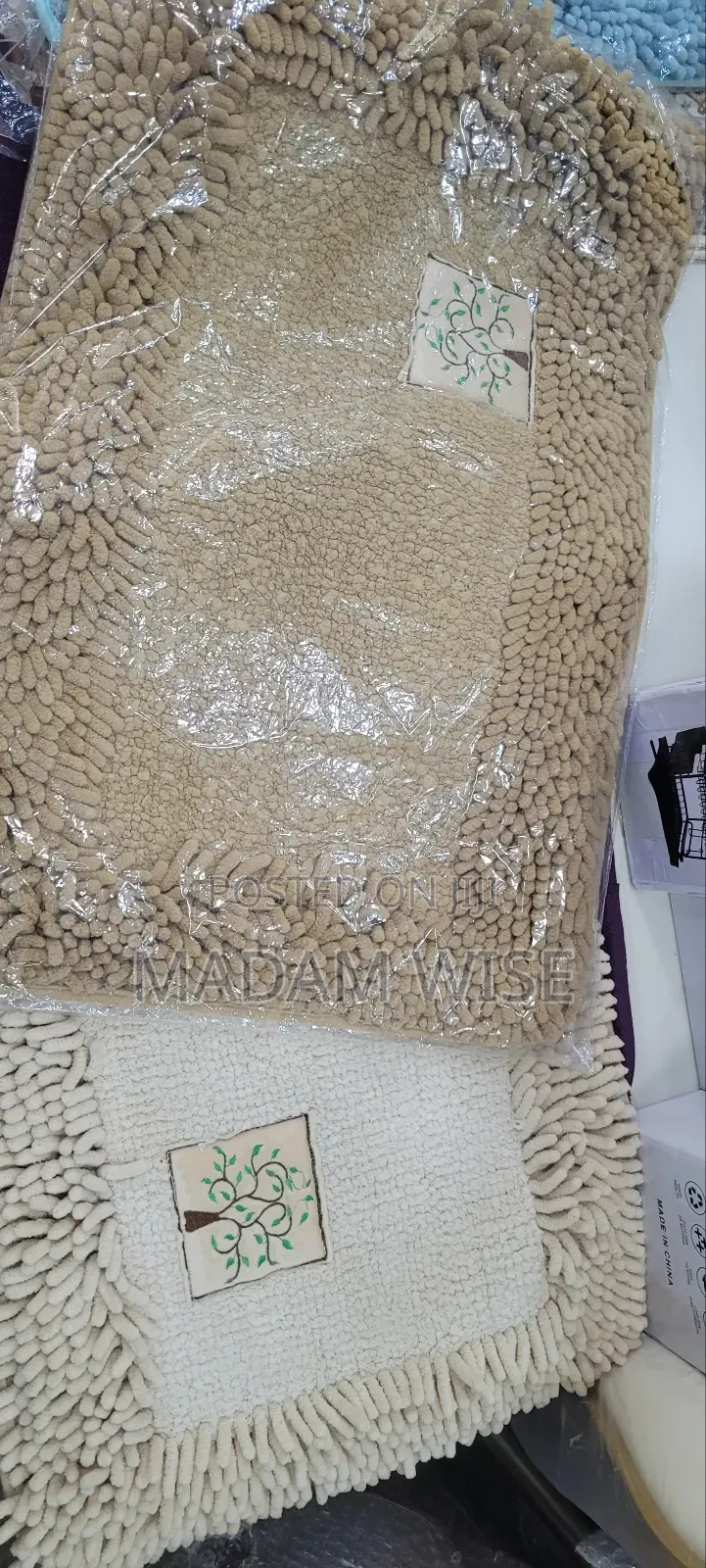 Table Mat . (Original Quality)