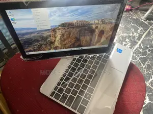 New Laptop HP 12GB Intel Core i7 SSD 256GB