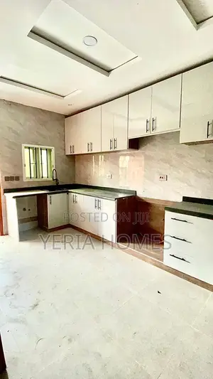 4bdrm Duplex in Lagos Island / Lagos Island for rent