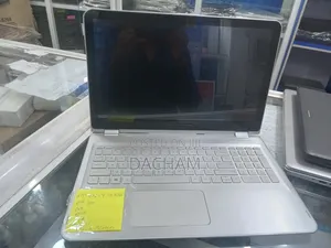 Laptop HP Envy 15 8GB Intel Core i5 SSD 1T