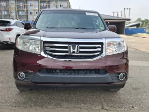 Honda Pilot Touring w/RES/Navi 4WD (3.5L 6cyl 5A) 2013 Burgundy