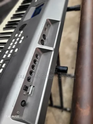 Yamaha Mm6 Music Synthesizer