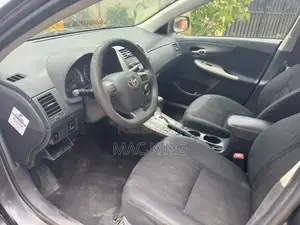 Toyota Corolla 2011 Gray