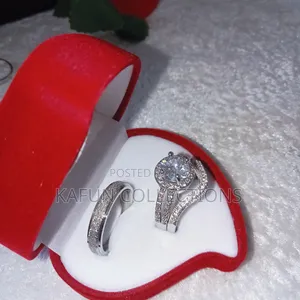 Non-Fading Titanium Steel and Zirconia Wedding Rings Set