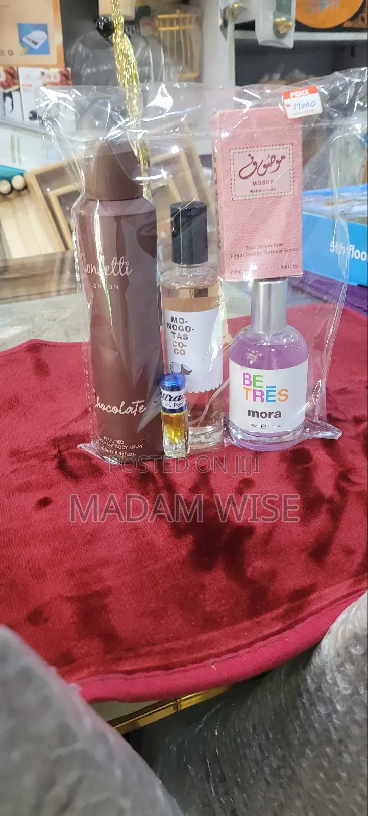 Perfume. ( Perfect Combo)