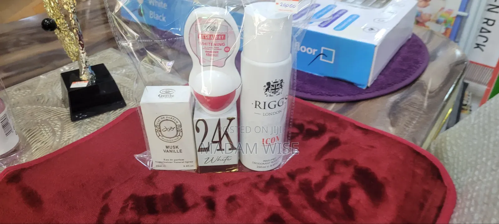Perfumes, ( Perfect Combination)