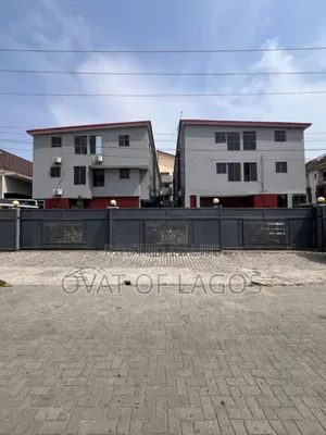 2bdrm Apartment in Lekki Phase 1 for sale