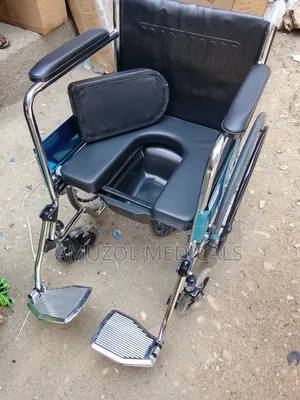 Commode Wheelchair