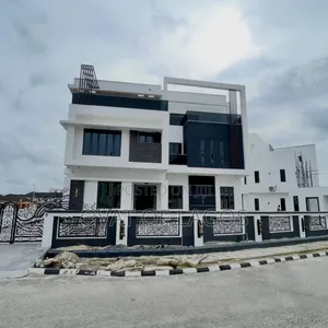 7bdrm Duplex in Pinnock Beach Estate, Osapa london for sale