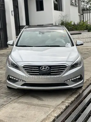 Hyundai Sonata Limited w/Brown Leather 4dr Sedan (2.4L 4cyl 6A) 2015