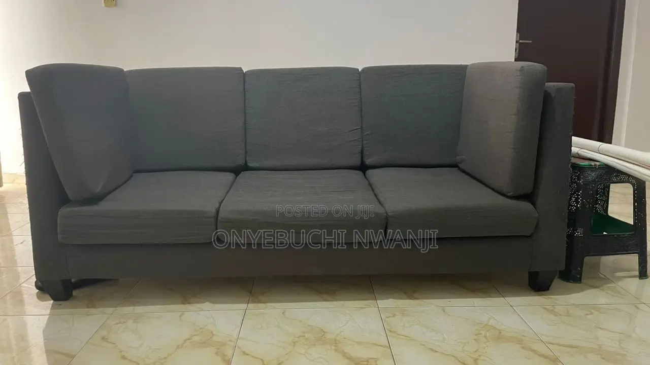 3 Sitter Chair