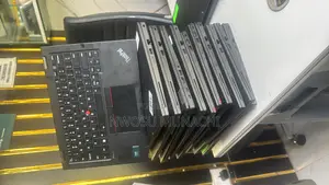 Laptop Lenovo ThinkPad X13 Gen 4 16GB Intel Core i7 SSD 512GB