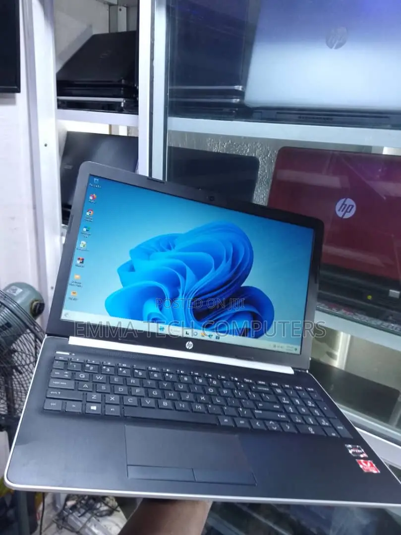 Laptop HP 8GB AMD Ryzen 5 SSD 128GB