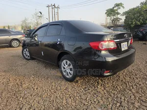 Toyota Corolla LE 4dr Sedan (1.8L 4cyl 4A) 2012 Black
