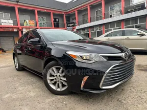 Toyota Avalon XLE 4dr Sedan (3.5L 6cyl 6A) 2014 Black